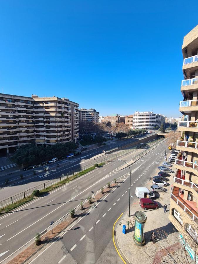 Dos Torres Tauriel - Espacioso Apartamento Con Impresionantes Vistas Y Garaje Privado Zaragoza Eksteriør billede